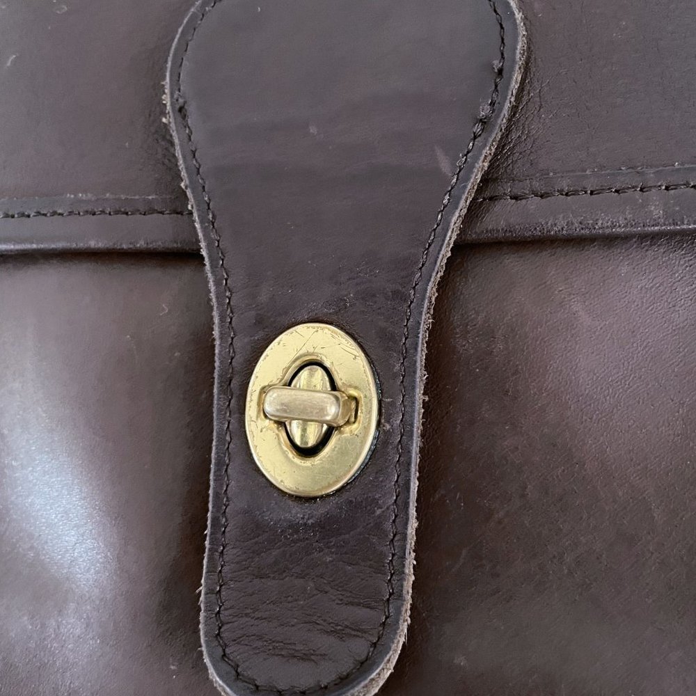 Coach 90s Vintage Brown Leather Station Crossbody Bag 5130 Costa Rica 1999 - Picture 10 of 12